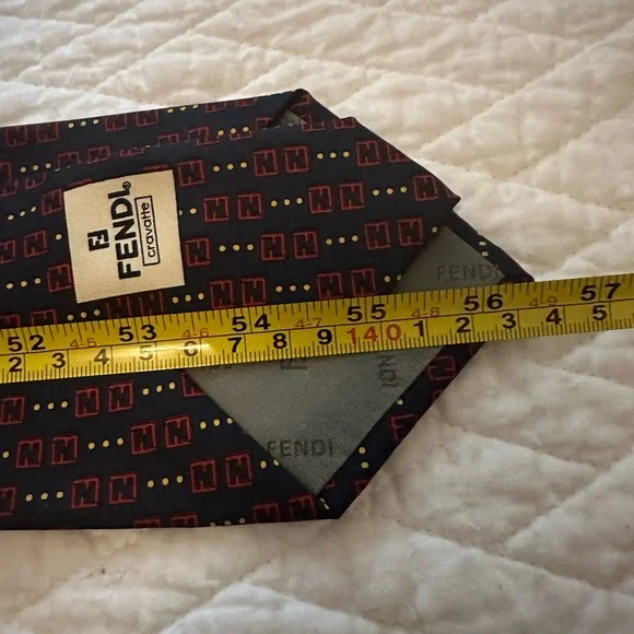 Fendi - Picture 8 of 11